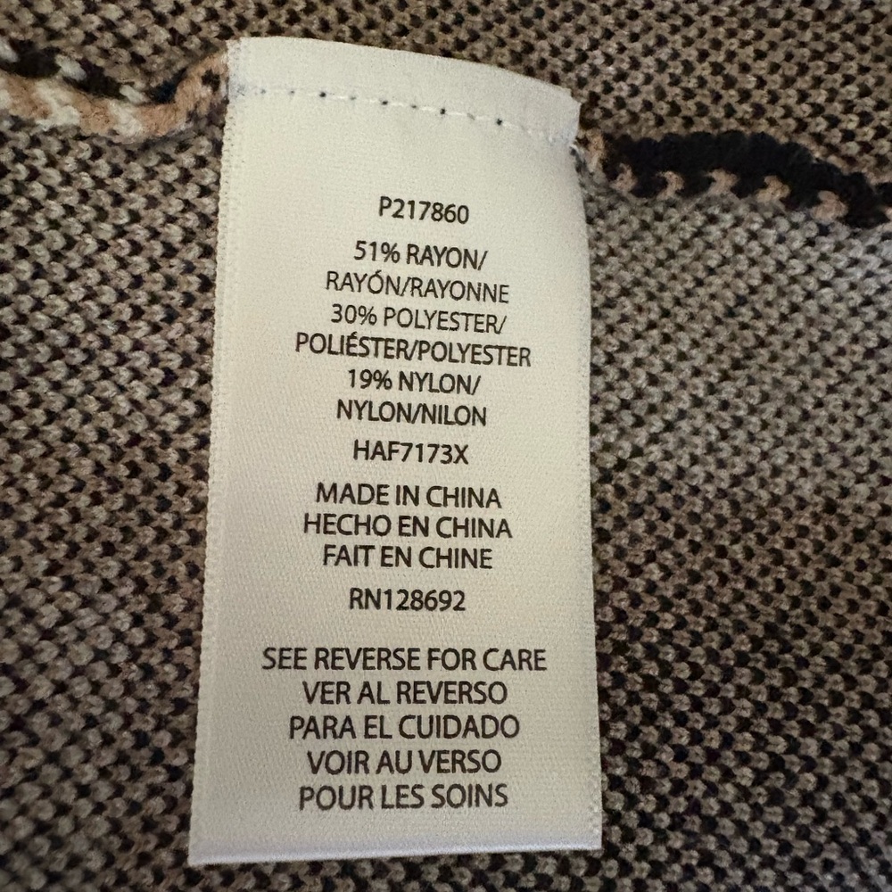 Absolutely Famous NWT Plaid Knit long Jacket/2 front pockets Size 1X - Picture 7 of 12